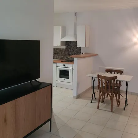 Royan Saujon Апартаменты Медис